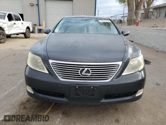 2008 Lexus LS 460 L with VIN JTHGL46F685022901, listed as a Copart auction lot 51537795 with 238,656 mi miles and Clean title. Bid and sale history available at DreamBid. Image 5.