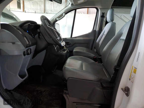 2019 Ford Transit z VIN 1FTYE1YMXKKB70973, wystawiony jako Copart lot #50938595 z przebiegiem 181 879 mil mil oraz Szkoda całkowita • Salvage title. Historia ofert i sprzedaży dostępna na DreamBid. Obrazek 7.