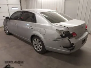 2007 Toyota Avalon XL with VIN 4T1BK36B37U179873, listed as a IAAI auction lot 41023730 with 162,735 mi miles and . Bid and sale history available at DreamBid. Image 3.