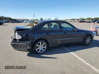 2008 Mercedes-Benz E 350 Luxury z VIN WDBUF87X18B272380, wystawiony jako Copart lot #57621075 z przebiegiem 156 274 mil mil oraz Szkoda całkowita • Salvage title. Historia ofert i sprzedaży dostępna na DreamBid. Obrazek 3.