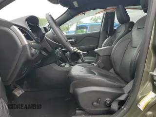 2021 Jeep Cherokee Latitude Lux with VIN 1C4PJMMX0MD220537, listed as a Copart auction lot 61553615 with 37,305 mi miles and Salvage title. Bid and sale history available at DreamBid. Image 7.