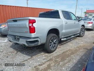 2022 Chevrolet Silverado 1500 RST with VIN 1GCUDEED9NZ531800, listed as a IAAI auction lot 42092105 with 82,853 mi miles and . Bid and sale history available at DreamBid. Image 4.