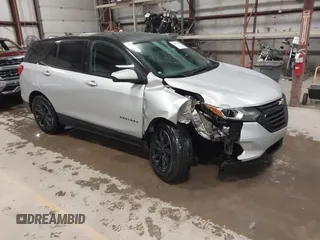 2018 Chevrolet Equinox LT z VIN 2GNAXSEV6J6198809, wystawiony jako IAAI lot #41945758 z przebiegiem 196 485 mil mil oraz . Historia ofert i sprzedaży dostępna na DreamBid. Obrazek 1.