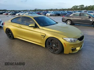2015 BMW M4 with VIN WBS3R9C52FK332834, listed as a Copart auction lot 78004284 with 33,996 mi miles and Non Repairable. Bid and sale history available at carsss.com. Image 4.