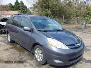 2007 Toyota Sienna XLE with VIN 5TDZK22C17S060204, listed as a IAAI auction lot 41801416 with 143,602 mi miles. Bid and sale history available at carsss.com. Image 1.