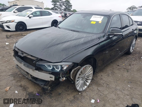 2013 BMW 3 Series 328i z VIN WBA3A5G54DNP20416, wystawiony jako IAAI lot #42092526 z przebiegiem 136 545 mil mil oraz . Historia ofert i sprzedaży dostępna na DreamBid. Obrazek 18.