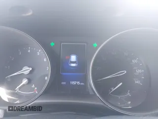 2018 Toyota C-HR XLE z VIN NMTKHMBX2JR057798, wystawiony jako IAAI lot #42327724 z przebiegiem 115 715 mil mil oraz . Historia ofert i sprzedaży dostępna na DreamBid. Obrazek 7.