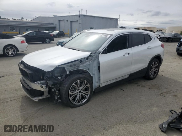 2020 BMW X2 sDrive28i with VIN WBXYH9C07L5R75133, listed as a Copart auction lot 47226555 with 69,848 mi miles and Salvage Title. Bid and sale history available at carsss.com. Image 1.