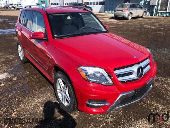 2013 Mercedes-Benz GLK 350 with VIN WDCGG8JB9DG096159, listed as a Copart auction lot 46438474 with 57,469 mi miles and Salvage Title. Bid and sale history available at DreamBid. Image 4.
