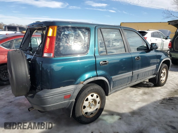 1998 Honda CR-V LX with VIN JHLRD184XWC107298, listed as a Copart auction lot 88753885 with 142,847 mi miles and Salvage Title. Bid and sale history available at carsss.com. Image 3.