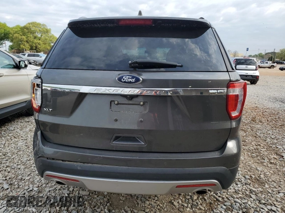 2017 Ford Explorer XLT с VIN 1FM5K7D88HGC02706, выставлен на аукционе Copart как лот 52456485 с пробегом 60 702 миль миль и Списание • Salvage title. История ставок и продаж доступна на DreamBid. Изображение 6.