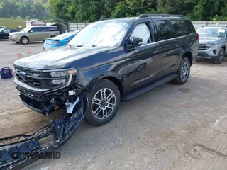 2025 Ford Expedition Max Active with VIN 1FMJK1J8XSEA26762, listed as a IAAI auction lot 42636848 with 706 mi miles and . Bid and sale history available at DreamBid. Image 17.