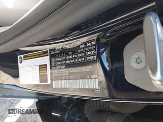 2018 Mercedes-Benz GLC with VIN WDC0G4JB2JV106712, listed as a IAAI auction lot 42067883 with 83,306 mi miles. Bid and sale history available at carsss.com. Image 9.