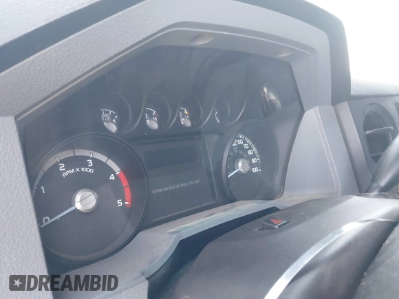 2012 Ford F-350 with VIN 1FD7W3FT0CEB93284, listed as a IAAI auction lot 42403179 with Not provided miles and . Bid and sale history available at DreamBid. Image 7.