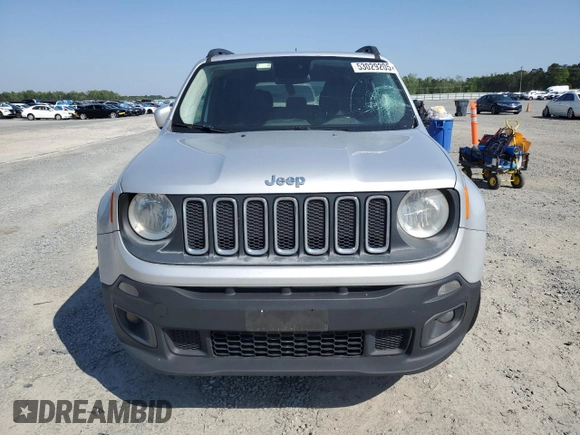 2017 Jeep Renegade Latitude with VIN ZACCJABB7HPE91641, listed as a Copart auction lot 53029205 with 210,002 mi miles and Salvage title. Bid and sale history available at DreamBid. Image 5.
