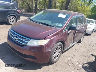 2011 Honda Odyssey EX-L with VIN 5FNRL5H69BB093996, listed as a IAAI auction lot 42151381 with 88,531 mi miles and . Bid and sale history available at carsss.com. Image 17.