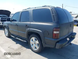 2002 Chevrolet Tahoe LS with VIN 1GNEK13Z82R142862, listed as a IAAI auction lot 42606711 with 189,223 mi miles and . Bid and sale history available at DreamBid. Image 3.