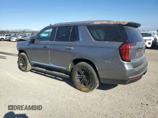 2022 GMC Yukon SLT with VIN 1GKS2BKD0NR115087, listed as a Copart auction lot 64805714 with 43,977 mi miles and Salvage Title. Bid and sale history available at carsss.com. Image 2.