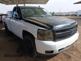 2008 Chevrolet Silverado 1500 Work Truck with VIN 1GCEC14C68Z182026, listed as a IAAI auction lot 41267922 with 166,220 mi miles. Bid and sale history available at carsss.com. Image 1.