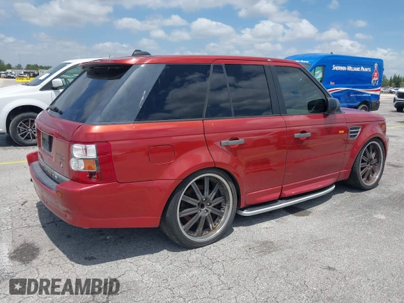 2008 Land Rover Range Rover Sport HSE with VIN SALSK25468A145794, listed as a IAAI auction lot 42123149 with 172,241 mi miles. Bid and sale history available at carsss.com. Image 4.