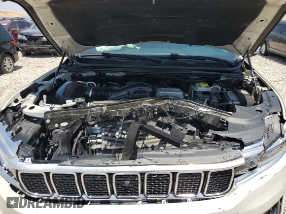 2022 Jeep Wagoneer Series I with VIN 1C4SJVAT4NS206655, listed as a Copart auction lot 66187364 with 42,209 mi miles and Salvage title. Bid and sale history available at DreamBid. Image 12.