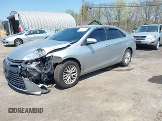 2017 Toyota Camry XLE with VIN 4T1BF1FKXHU447957, listed as a IAAI auction lot 42081934 with 106,269 mi miles. Bid and sale history available at carsss.com. Image 17.