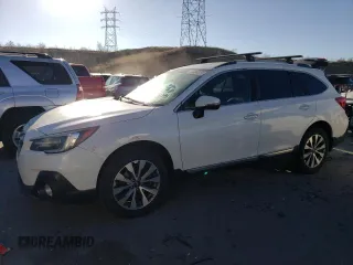 2018 Subaru Outback Touring z VIN 4S4BSETC9J3232095, wystawiony jako Copart lot #44247255 z przebiegiem 135 426 mil mil oraz Szkoda całkowita • Salvage title. Historia ofert i sprzedaży dostępna na DreamBid. Obrazek 1.