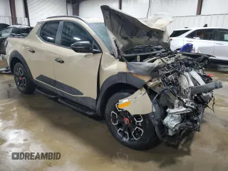 2024 Hyundai Santa Cruz XRT z VIN 5NTJDDDF1RH105338, wystawiony jako Copart lot #46168405 z przebiegiem Nie podano mil oraz Szkoda całkowita • Salvage title. Historia ofert i sprzedaży dostępna na DreamBid. Obrazek 4.