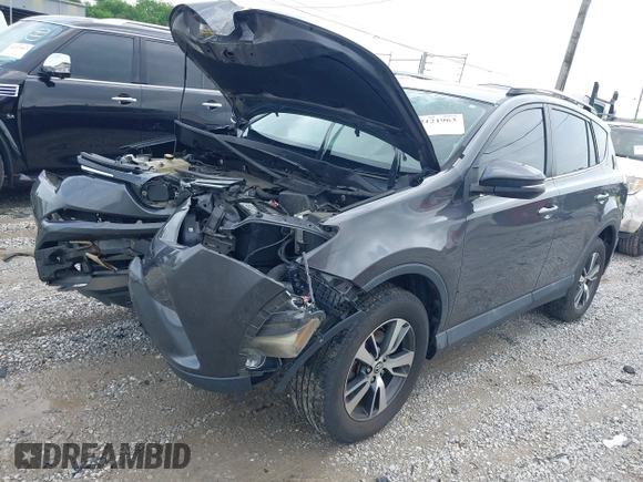 2018 Toyota RAV4 XLE z VIN 2T3WFREV8JW429188, wystawiony jako IAAI lot #42121963 z przebiegiem 133 462 mil mil oraz . Historia ofert i sprzedaży dostępna na DreamBid. Obrazek 2.