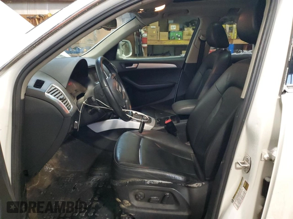 2012 Audi Q5 Premium z VIN WA1LKCFP5CA036532, wystawiony jako Copart lot #85296174 z przebiegiem 245 253 mil mil oraz Szkoda całkowita • Salvage title. Historia ofert i sprzedaży dostępna na DreamBid. Obrazek 7.