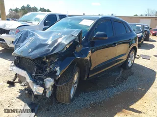 2018 Audi Q3 Premium with VIN WA1BCCFS1JR000736, listed as a IAAI auction lot 41802192 with 62,081 mi miles. Bid and sale history available at carsss.com. Image 16.