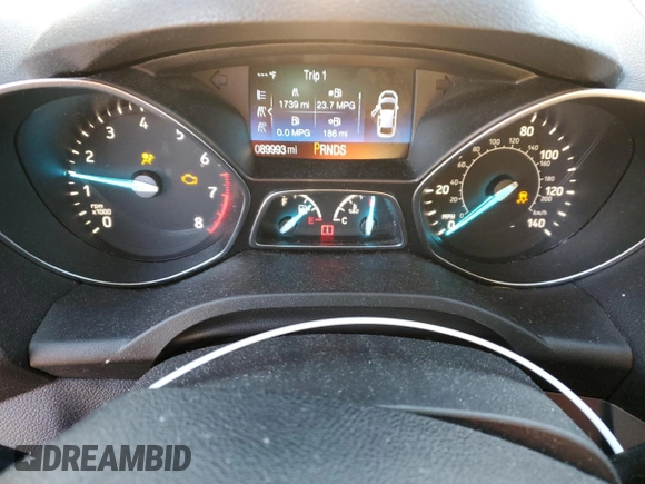 2018 Ford Escape SE z VIN 1FMCU9GD7JUA19262, wystawiony jako Copart lot #84627944 z przebiegiem 89 993 mil mil oraz Szkoda całkowita • Salvage title. Historia ofert i sprzedaży dostępna na DreamBid. Obrazek 9.