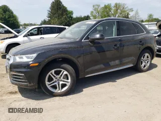 2018 Audi Q5 Premium Plus z VIN WA1BNAFYXJ2034069, wystawiony jako Copart lot #54871135 z przebiegiem 121 537 mil mil oraz Czysty tytuł • Clean title. Historia ofert i sprzedaży dostępna na DreamBid. Obrazek 1.