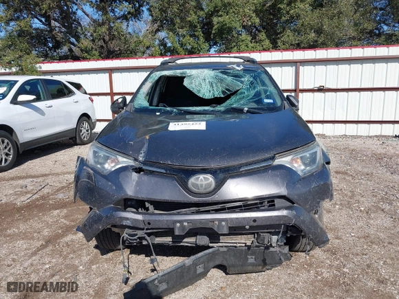 2016 Toyota RAV4 XLE with VIN JTMWFREV4GJ075192, listed as a IAAI auction lot 41395452 with 163,723 mi miles. Bid and sale history available at carsss.com. Image 6.