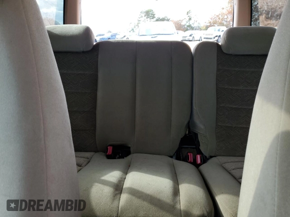 2000 Ford Explorer XLT с VIN 1FMZU63P0YUB43411, выставлен на аукционе Copart как лот 81838514 с пробегом 117 325 миль миль и Списание • Salvage title. История ставок и продаж доступна на DreamBid. Изображение 10.