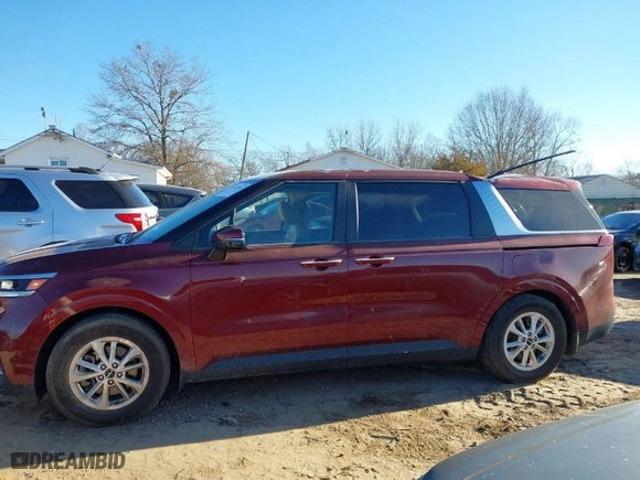 2022 Kia Carnival LXS with VIN KNDNB4H37N6080519, listed as a IAAI auction lot 41622263 with 81,904 mi miles. Bid and sale history available at carsss.com. Image 15.