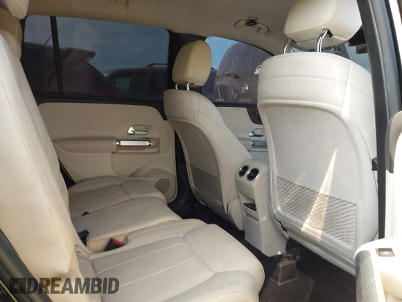 2020 Mercedes-Benz GLB 250 z VIN W1N4M4GB0LW058107, wystawiony jako IAAI lot #41364338 z przebiegiem 79 477 mil mil oraz . Historia ofert i sprzedaży dostępna na DreamBid. Obrazek 8.