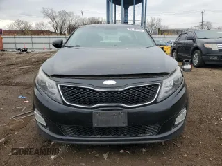 2014 Kia Optima LX z VIN 5XXGM4A7XEG302438, wystawiony jako Copart lot #53149265 z przebiegiem 155 344 mil mil oraz Szkoda całkowita • Salvage title. Historia ofert i sprzedaży dostępna na DreamBid. Obrazek 5.