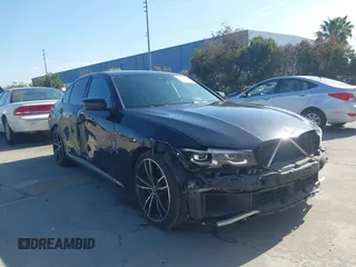 2022 BMW 3 Series M340i with VIN 3MW5U7J02N8C22521, listed as a IAAI auction lot 41776890 with 66,055 mi miles. Bid and sale history available at carsss.com. Image 1.