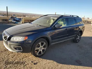 2013 Volvo XC70 T6 with VIN YV4902BZ9D1161586, listed as a Copart auction lot 84260244 with 160,675 mi miles and Salvage Title. Bid and sale history available at DreamBid. Image 1.