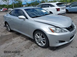 2010 Lexus IS 250 C z VIN JTHFF2C27A2509444, wystawiony jako IAAI lot #42014770 z przebiegiem 101 591 mil mil oraz . Historia ofert i sprzedaży dostępna na DreamBid. Obrazek 1.