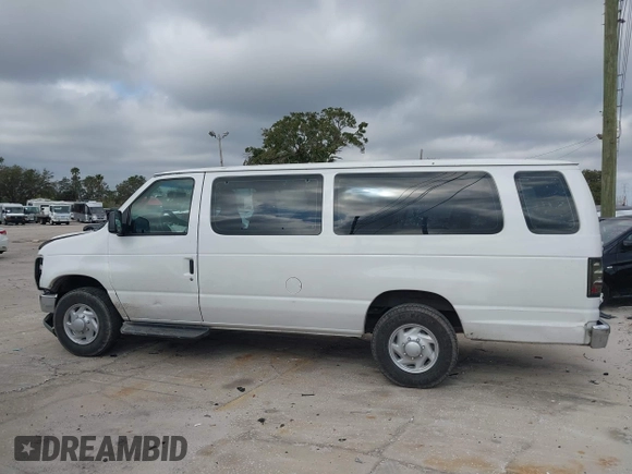 2008 Ford Econoline Passenger XL with VIN 1FBSS31L08DB31287, listed as a IAAI auction lot 41443002 with 556,596 mi miles and . Bid and sale history available at DreamBid. Image 14.