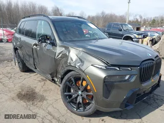 2025 BMW X7 xDrive40i with VIN 5UX23EM07S9W53333, listed as a IAAI auction lot 41651402 with 6,591 mi miles. Bid and sale history available at carsss.com. Image 1.