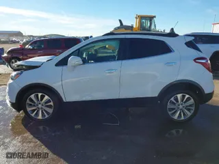 2019 Buick Encore Preferred with VIN KL4CJASB4KB897596, listed as a IAAI auction lot 40881351 with 5,443 mi miles. Bid and sale history available at carsss.com. Image 14.
