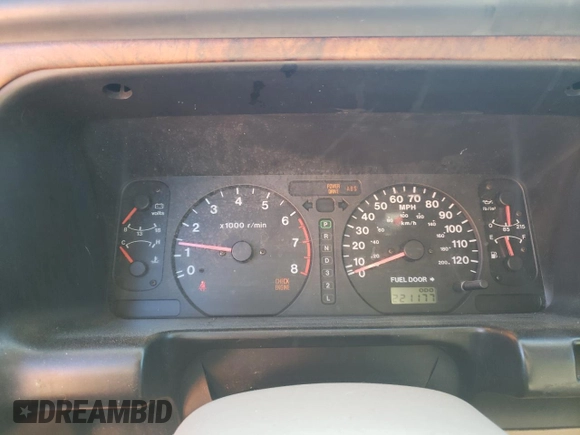 2002 Isuzu Trooper S с VIN JACDS58XX27J00836, выставлен на аукционе Copart как лот 48750285 с пробегом 221 177 миль миль и Списание • Salvage title. История ставок и продаж доступна на DreamBid. Изображение 9.