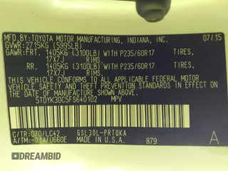 2015 Toyota Sienna XLE with VIN 5TDYK3DC5FS640102, listed as a IAAI auction lot 41885194 with 119,972 mi miles. Bid and sale history available at carsss.com. Image 9.