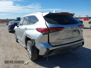 2021 Toyota Highlander Limited z VIN 5TDYZRAHXMS081464, wystawiony jako IAAI lot #41631810 z przebiegiem 61 446 mil mil oraz . Historia ofert i sprzedaży dostępna na DreamBid. Obrazek 3.