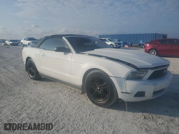 2011 Ford Mustang V6 with VIN 1ZVBP8EM2B5108198, listed as a Copart auction lot 88306225 with 125,270 mi miles and Salvage Title. Bid and sale history available at carsss.com. Image 4.