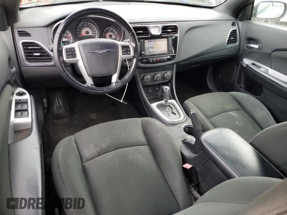2011 Chrysler 200 Limited with VIN 1C3BC7EG9BN563797, listed as a Copart auction lot 41914665 with 221,103 mi miles and Salvage Title. Bid and sale history available at DreamBid. Image 8.