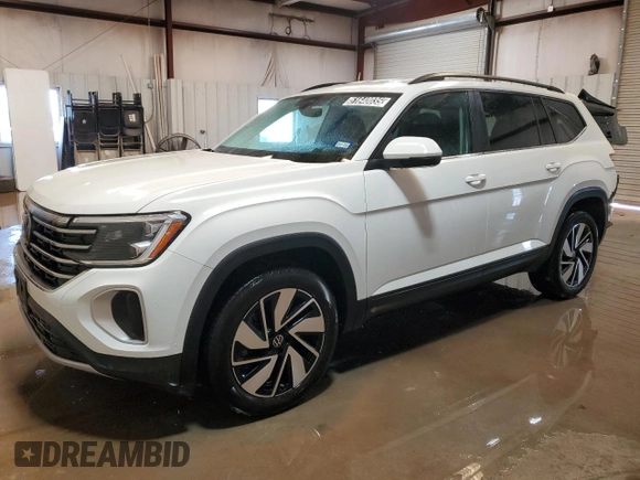 2025 Volkswagen Atlas SE with VIN 1V2HR2CA5SC503516, listed as a Copart auction lot 51640035 with 10,439 mi miles and Clean title. Bid and sale history available at DreamBid. Image 1.